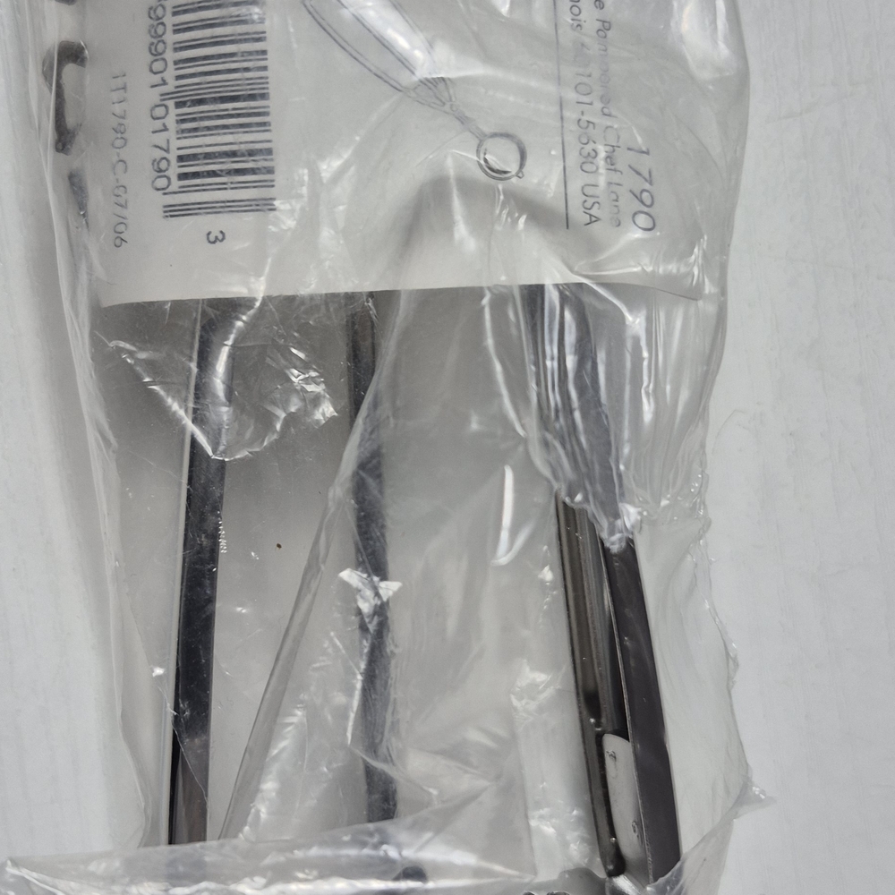 Tupperware Silver Kitchen Scoop - Picture 5 of 5